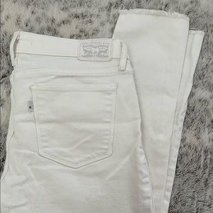 White Levi Distress Jeans